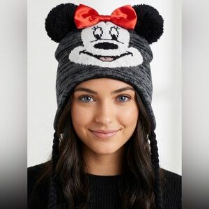 🖤❤️ Disney Minnie Mouse Knitted Hat with Ties ❤️🖤